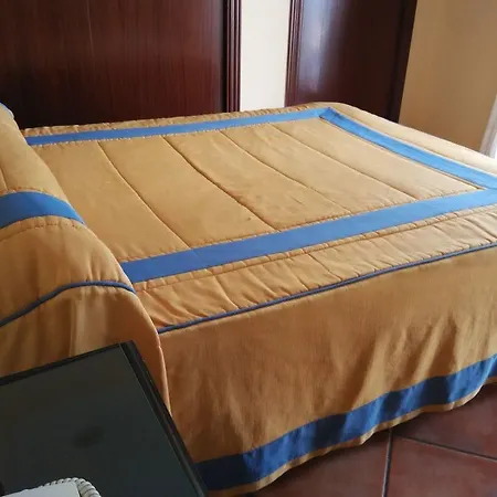 Hotel Calderon